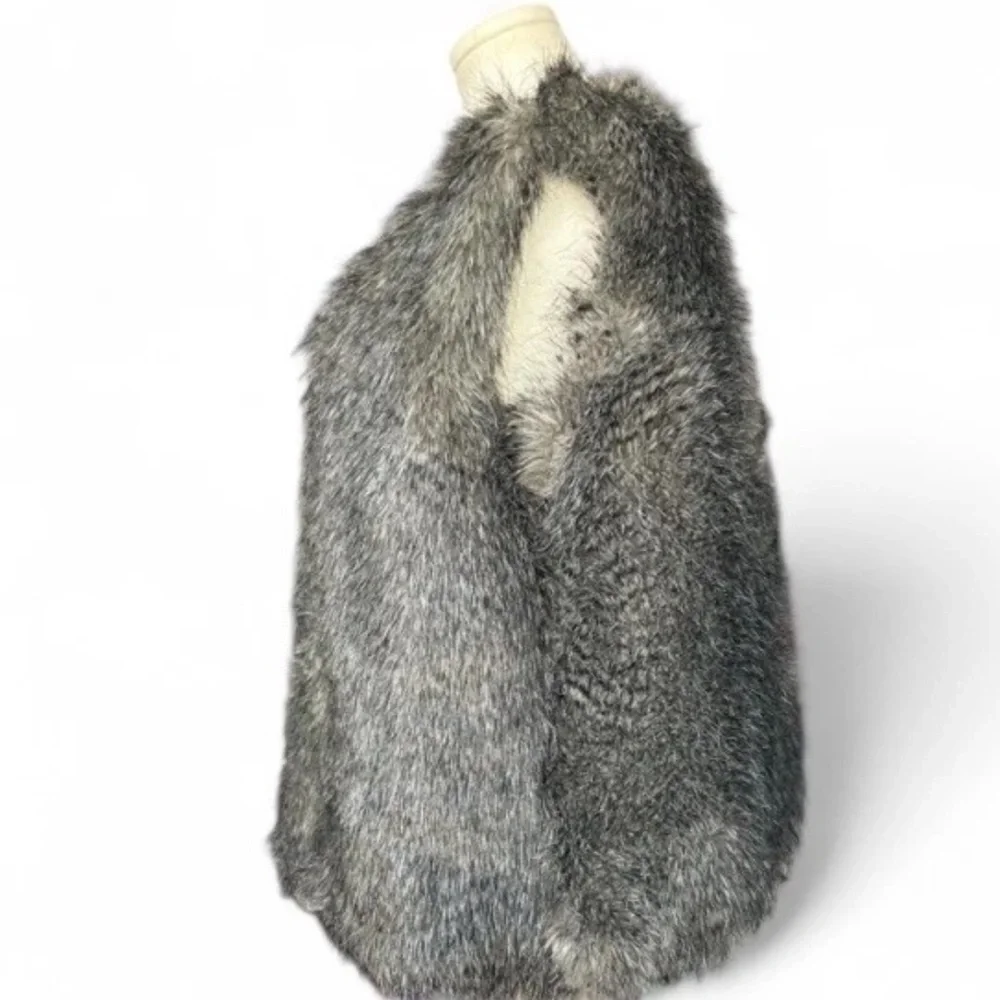 Stevie Mac Grey Faux Fur Vest Size Medium